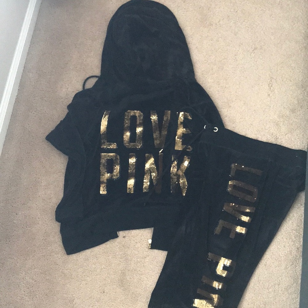 Black and gold velvet jumpsuit set